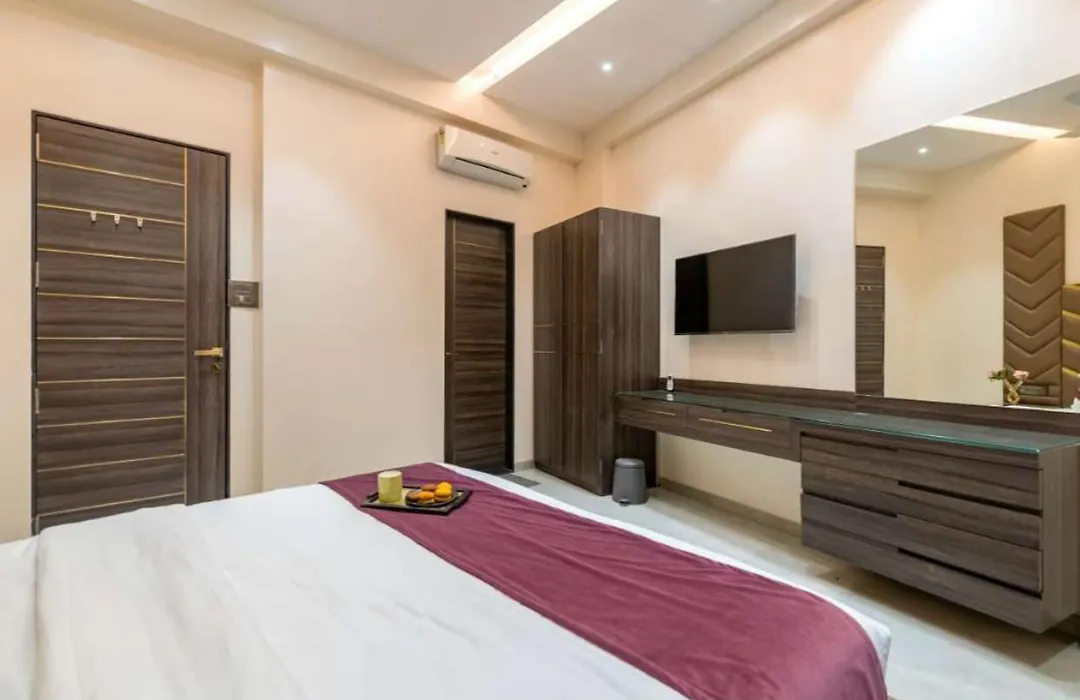 Nemaan Villa-1